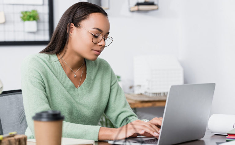 Seven Best Remote Side Hustles For Stay At Home Moms Remote Customer Seven Best Remote Side Hustles For Stay At Home Moms Remote Customer