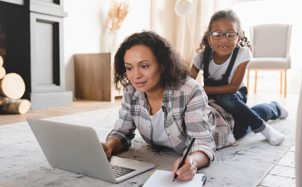 Seven Best Remote Side Hustles For Stay At Home Moms Remote Customer Seven Best Remote Side Hustles For Stay At Home Moms Remote Customer